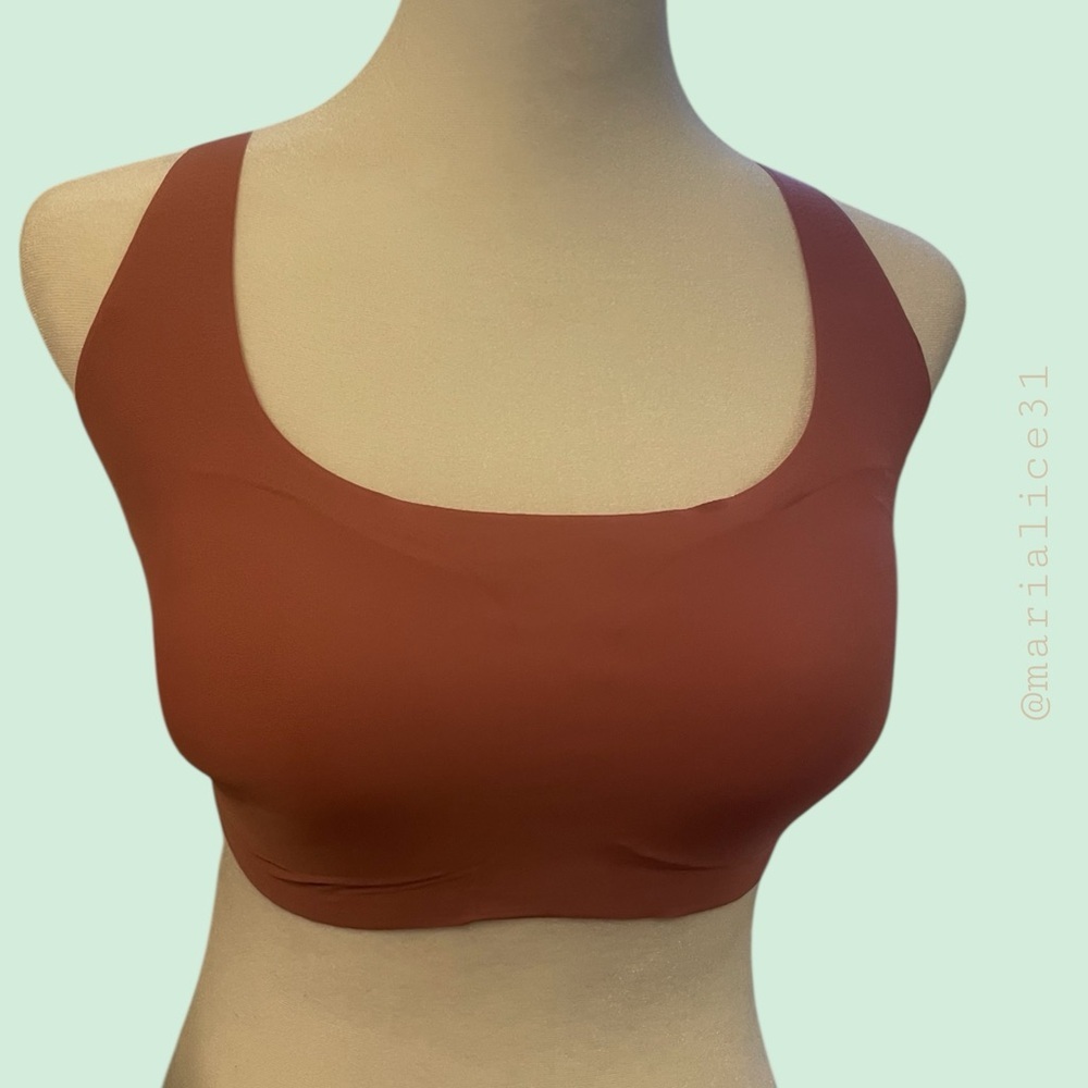 GapBody Bonded Square-Neck Seamless Lounge Bra. Wireless. Pink. Large. NWT. - Picture 3 of 11
